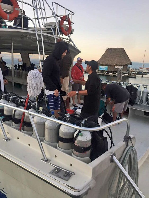 True Blood Superstar Alexander Skarsgard Vacationing in Belize