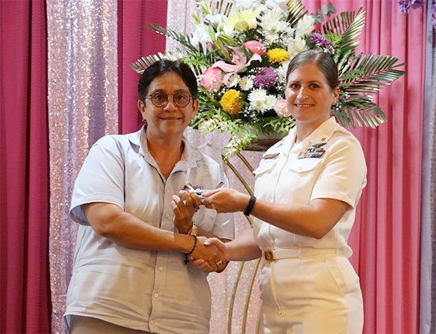 Alma Pinelo Named Woman of the Year By US Embassy Belize