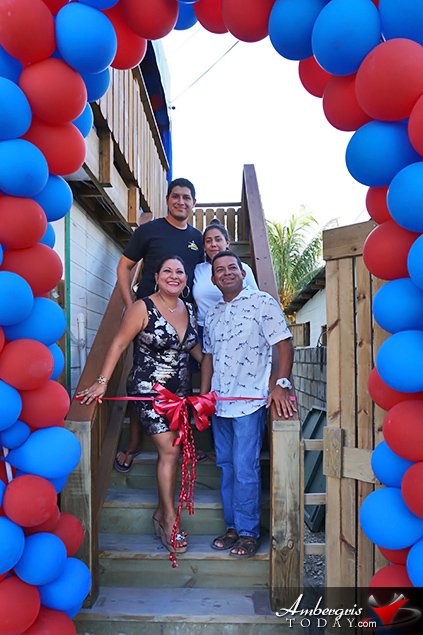 Anglers Restaurant Pays Tribute to All Belizean Fishermen