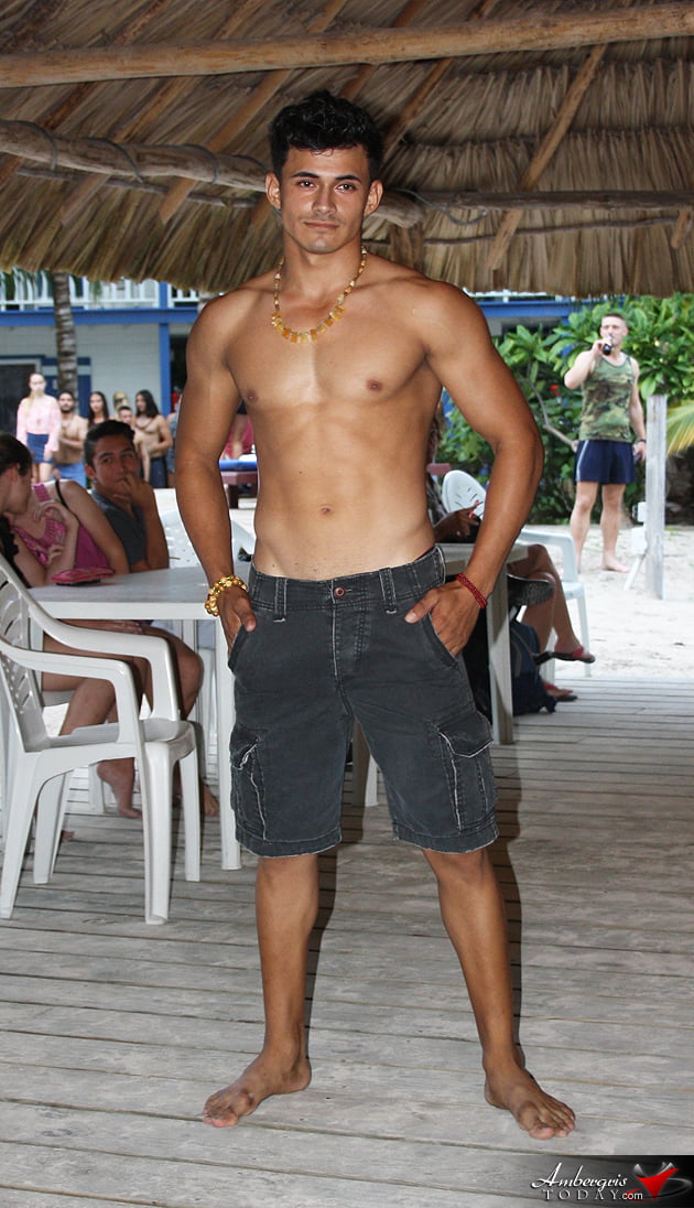 Belizeans Graduate in Modeling Course