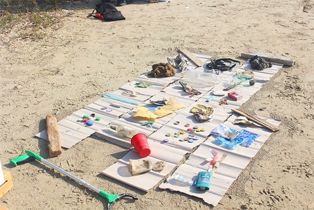 UK/Belize Commonwealth Litter Program's Week Launched with Beach Clean Up