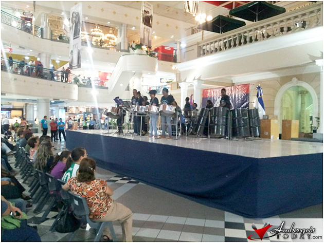 Belize's Independence Celebrated in El Salvador