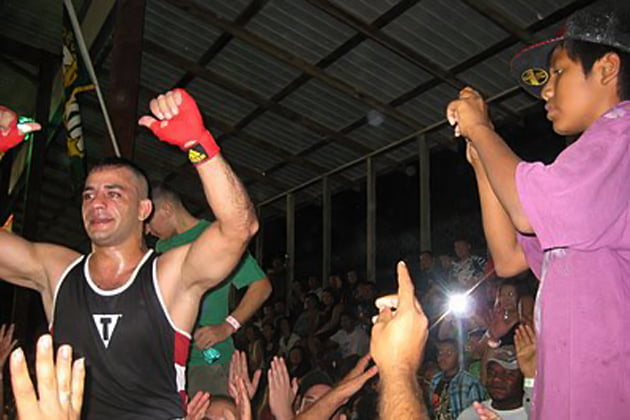 Mohamed Harmouch celebrates is win