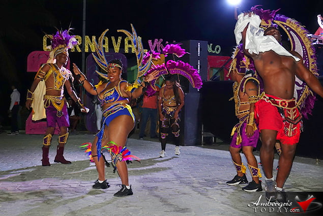 Carnaval Day 1: Painting and Dancing on the Streets of San Pedro 6 Las Caribeñas Dancing on the Streets of San Pedro