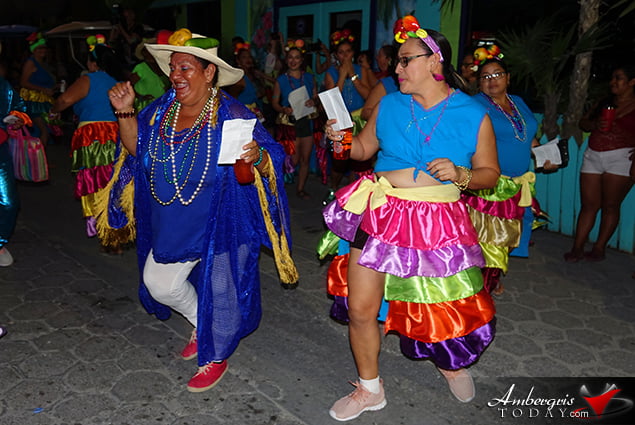 Carnaval Day 1: Painting and Dancing on the Streets of San Pedro 14 Las Caribeñas Dancing on the Streets of San Pedro