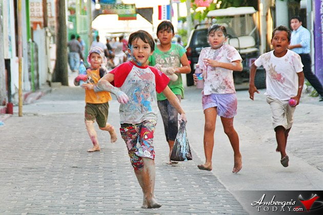 How San Pedro Carnabal Tradition went from Powder to Paint How San Pedro Carnabal Tradition went from Powder to Paint