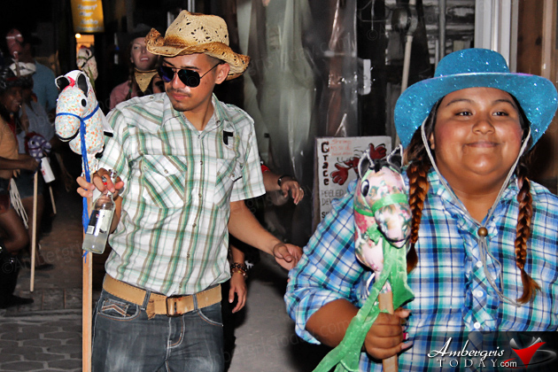 Dedicated Compara Street Dancers Keep San Pedro Carnaval Alive