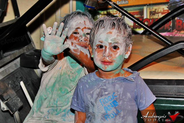 Dedicated Compara Street Dancers Keep San Pedro Carnaval Alive