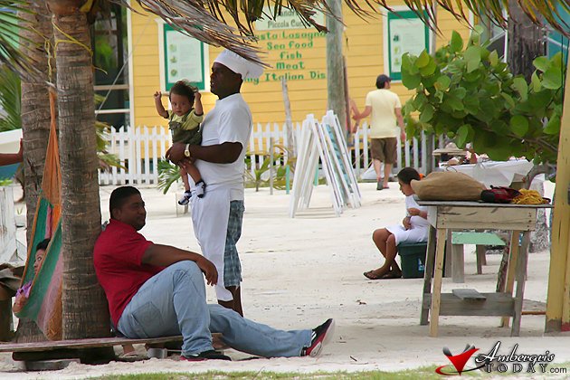 Can You “Go Slow” the Caye Caulker Way? 3 Go Slow in Caye Caulker
