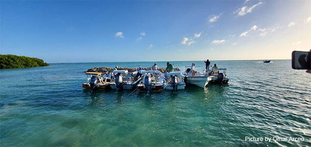 San Pedro Fishermen Protest at Cayo Rosario