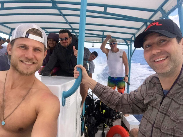 Travis Van Winkle, Charles Michael Davis vacation in San Pedro Belize Celebrity Spotting: Actors Go Lionfish Hunting while on Vacation