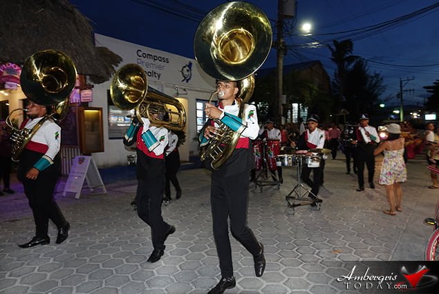 Noche Centro Americana Celebrated in San Pedro 5 Noche Centro Americana Celebrated in San Pedro