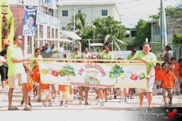 Child Stimulation Month Kicks Off with a Parade!