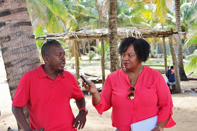 What If You Could No Longer Enjoy Belizean Conch Soup or Ceviche? 6 Glover’s Atoll (Marine Reserve) habitats and management zones. The reef crest forms almost a complete barrier around the lagoon, with exception of three main channels. The outer boundary (200-meter depth contour) encloses 350 km2, while the boundary (30m depth contour) of the coloured areas is approximately 262 km2. Inset: The position of Glover’s Atoll on the coast of Belize. Permanent and seasonal (1 December to 31 march of the following year) closure areas are designated specifically for the protection of a Nassau grouper aggregation site but do pertain to all fishing activity. (Picture courtesy Tewfik, et. al 2018)