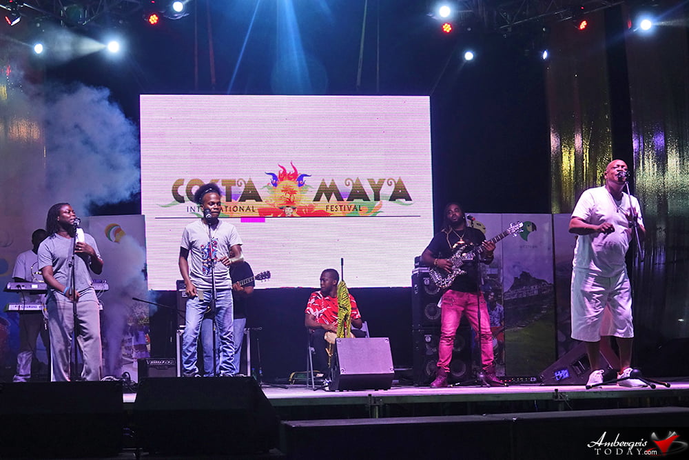 Ivy Queen Delivers Memorable Performance at Costa Maya Festival 11 Ivy Queen Delivers Memorable Performance at Costa Maya Festival