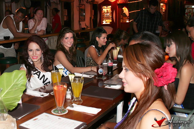 Costa Maya Delegates at Fido's