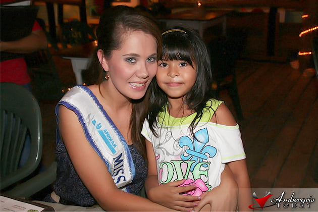 Costa Maya Delegates at Fido's