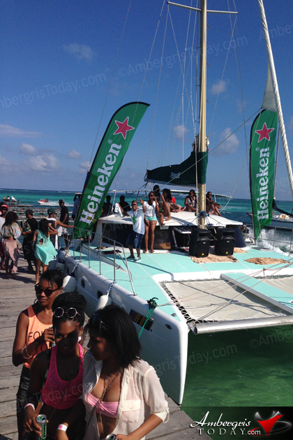 Huge Crowds Flood Ambergris Caye for Easter Weekend