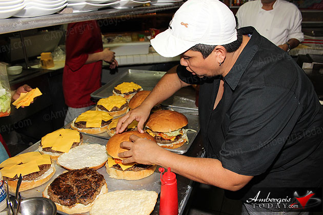Elvi’s Kitchen 2nd Annual Macho Burger Challenge