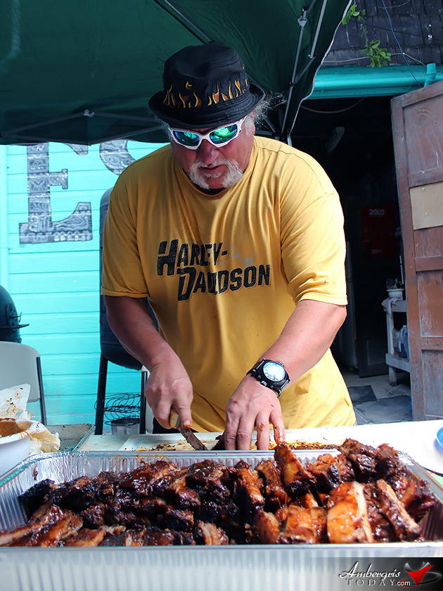 Can’t Stop the Finger Licking at Estel’s BBQ Competition
