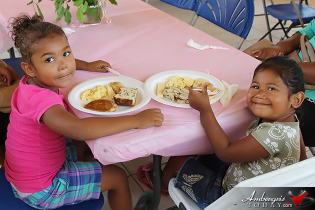 Fin K Project Soup Kitchen Feeds Over 200 Moms on Mother's Day