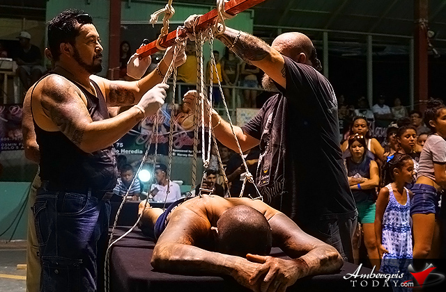 Unbelievable Freak Show at Belize Tattoo Expo