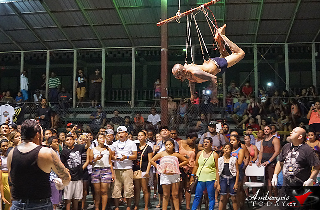Unbelievable Freak Show at Belize Tattoo Expo