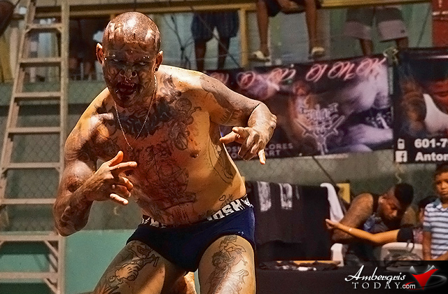 Unbelievable Freak Show at Belize Tattoo Expo