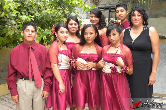 Graduations 2011 1 Isla Bonita Elementary School Graduating Class of 2011