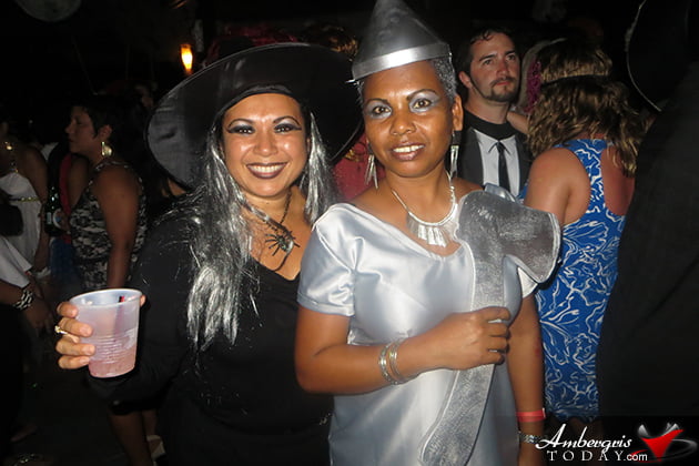 San Pedro Holiday Hotel Halloween costume party