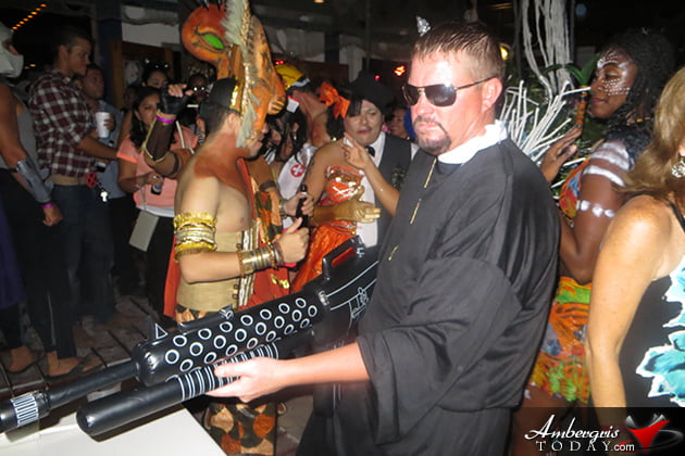 San Pedro Holiday Hotel Halloween costume party