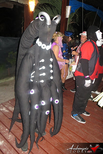 San Pedro Holiday Hotel Halloween costume party