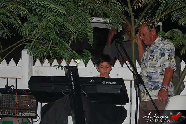 San Pedro House of Culture Hosts Carnaval Photo Exhibit