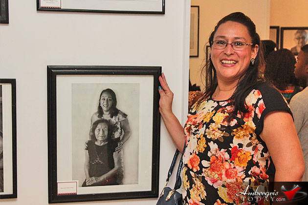 Photo Exhibit Celebrates Women’s International Month at San Pedro House of Culture