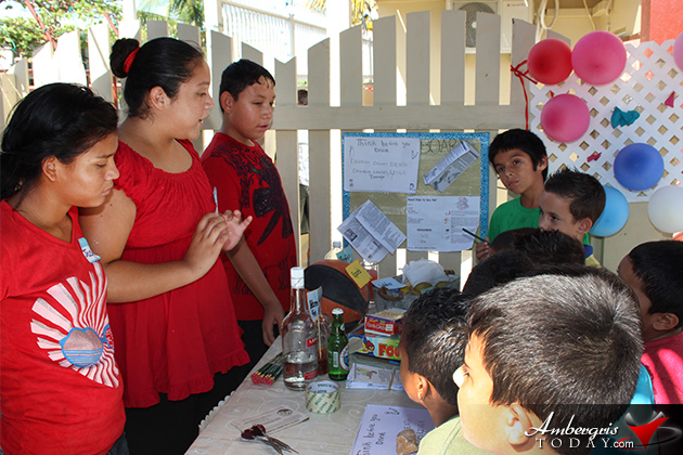 Isla Bonita Elementary Holds Open Day Exhibition Isla Bonita Elementary Holds Open Day Exhibition