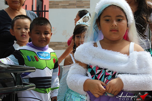 Halloween Trick or Treat Fun in San Pedro