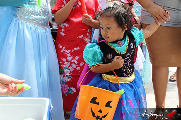 Halloween Trick or Treat Fun in San Pedro