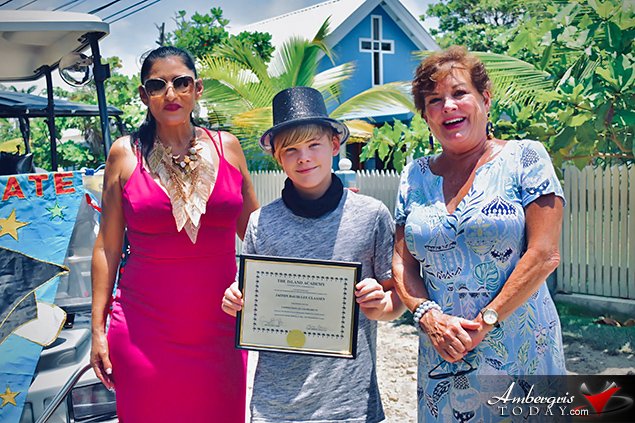 Island Academy Holds First Online Graduation on Ambergris Caye