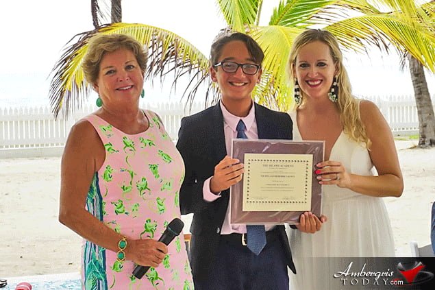 Eight Island Academy Graduates Celebrate End of School Year