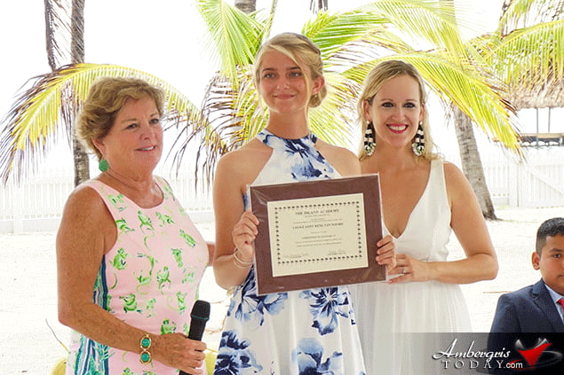 Eight Island Academy Graduates Celebrate End of School Year