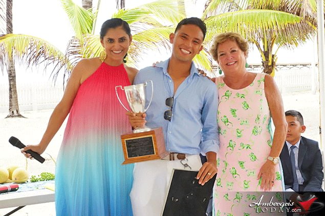 Eight Island Academy Graduates Celebrate End of School Year