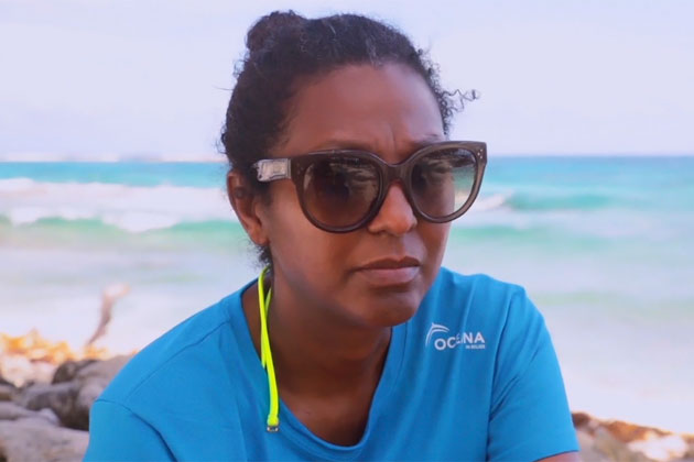 First Lady Kim Simplis Barrow and Daughter Visit the Blue Hole First Lady Kim Simplis Barrow and Daughter Visit the Blue Hole