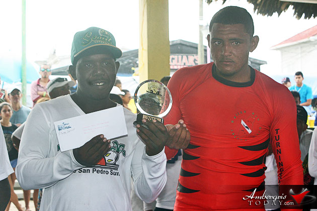 Kayakers Battle at 11th Annual Lagoon Reef Eco Challenge