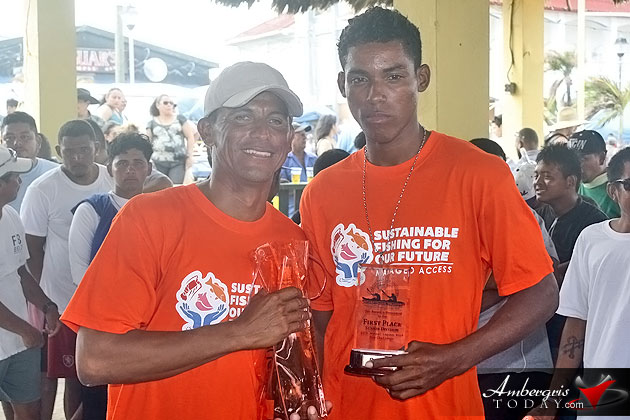 Kayakers Battle at 11th Annual Lagoon Reef Eco Challenge