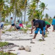 Oceana Wavemakers Celebrate World Ocean’s Day 2014 at Halfmoon Caye