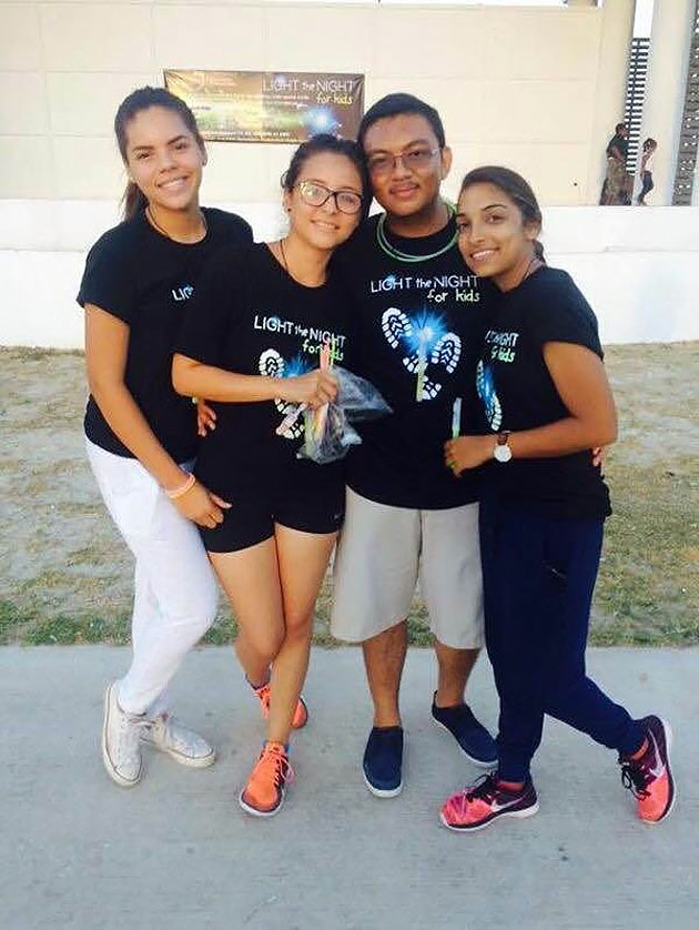 Hundreds Participate in Light The Night For Kids with DisabilitiesHundreds Participate in Light The Night For Kids with Disabilities