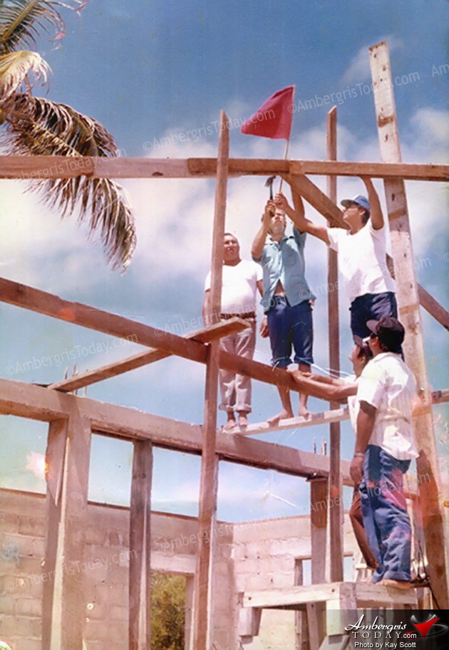 Construction of the San Pedro Lions Clinic Lions Club -A Club That Truly Roars
