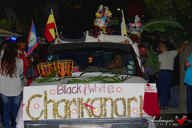 Love FMs Christmas Parade Spreads Christmas Cheer