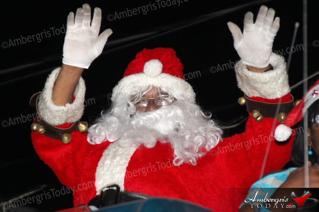 Love FM's 3rd Annual Holiday Parade Fun