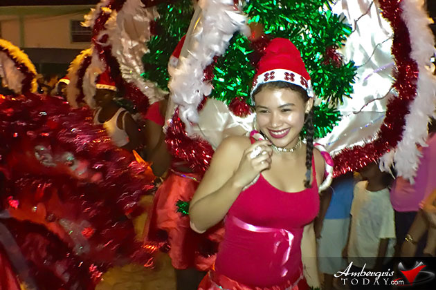 Love FM Christmas Parade Lights Up San Pedro